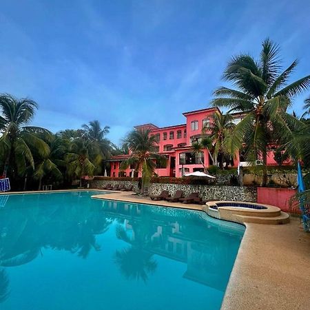 My Little Island Hotel Esperanza Exterior photo